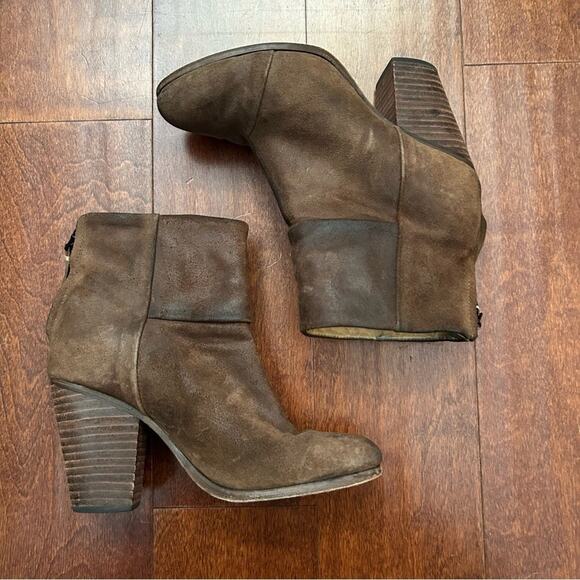 Rag & Bone Women's Distressed Brown Suede Ankle Boots w/ Stacked Heels, Size 6.5 - Picture 4 of 16